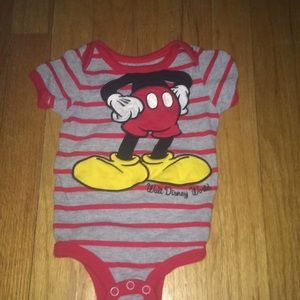 Walt Disney Mickey Mouse onesie 6 month